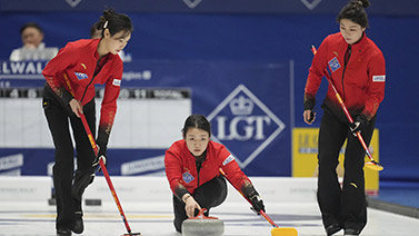 在高强度比 在高强度比