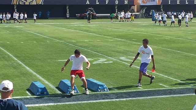 並非足壇首 並非足壇首